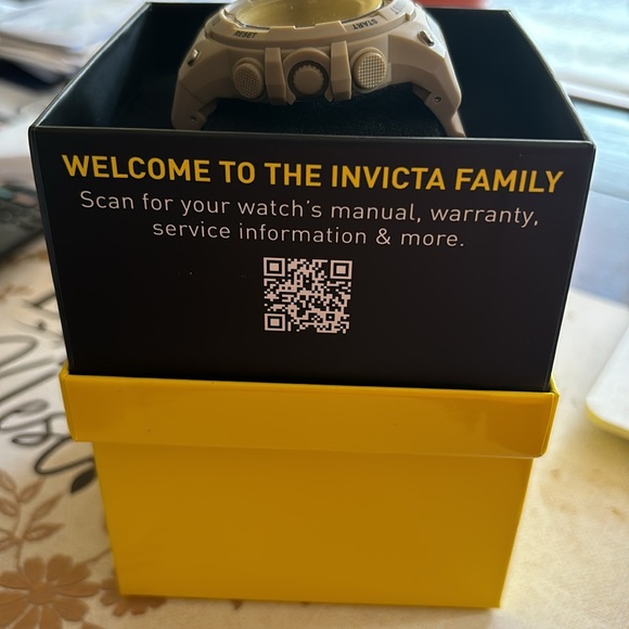 Men’s INVICTA watch !! - Picture 2 of 4